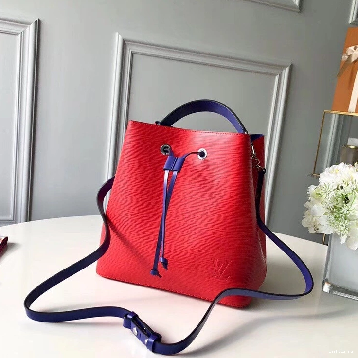 WIS LOUIS NÉONOÉ VUITTON 1204